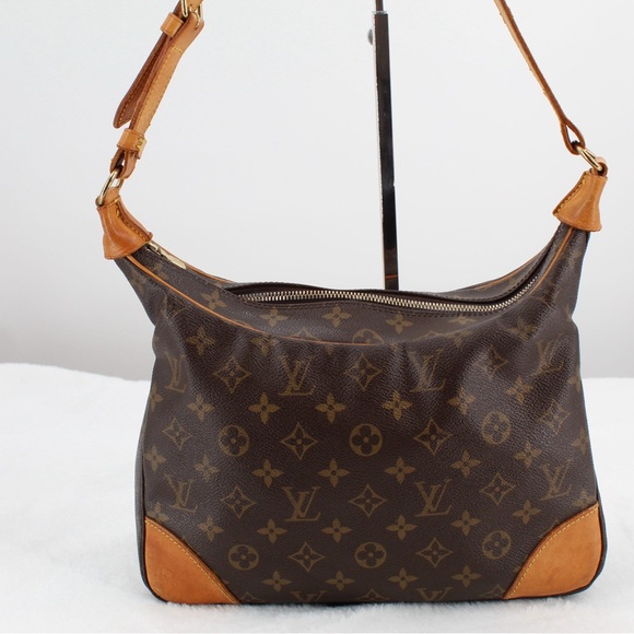 AUTHENTIC LOUIS VUITTON BOULOGNE 30 With Cert. EXCELLENT - Picture 5 of 12